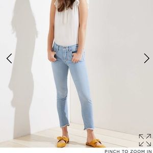 Loft Curvy Skinny Crop